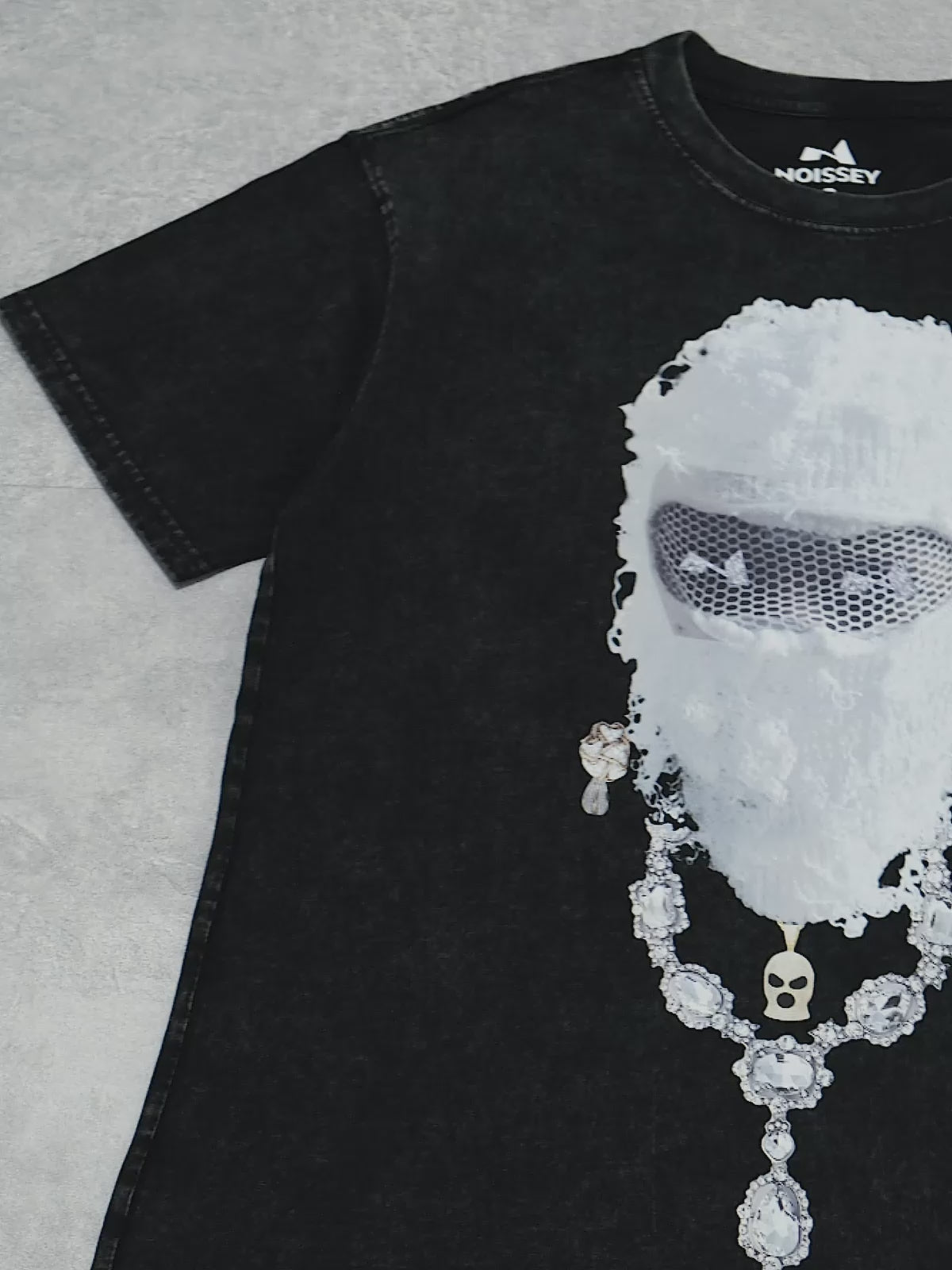 BOUNCE BACK© Masked Diamond Headgear Printed T-shirt