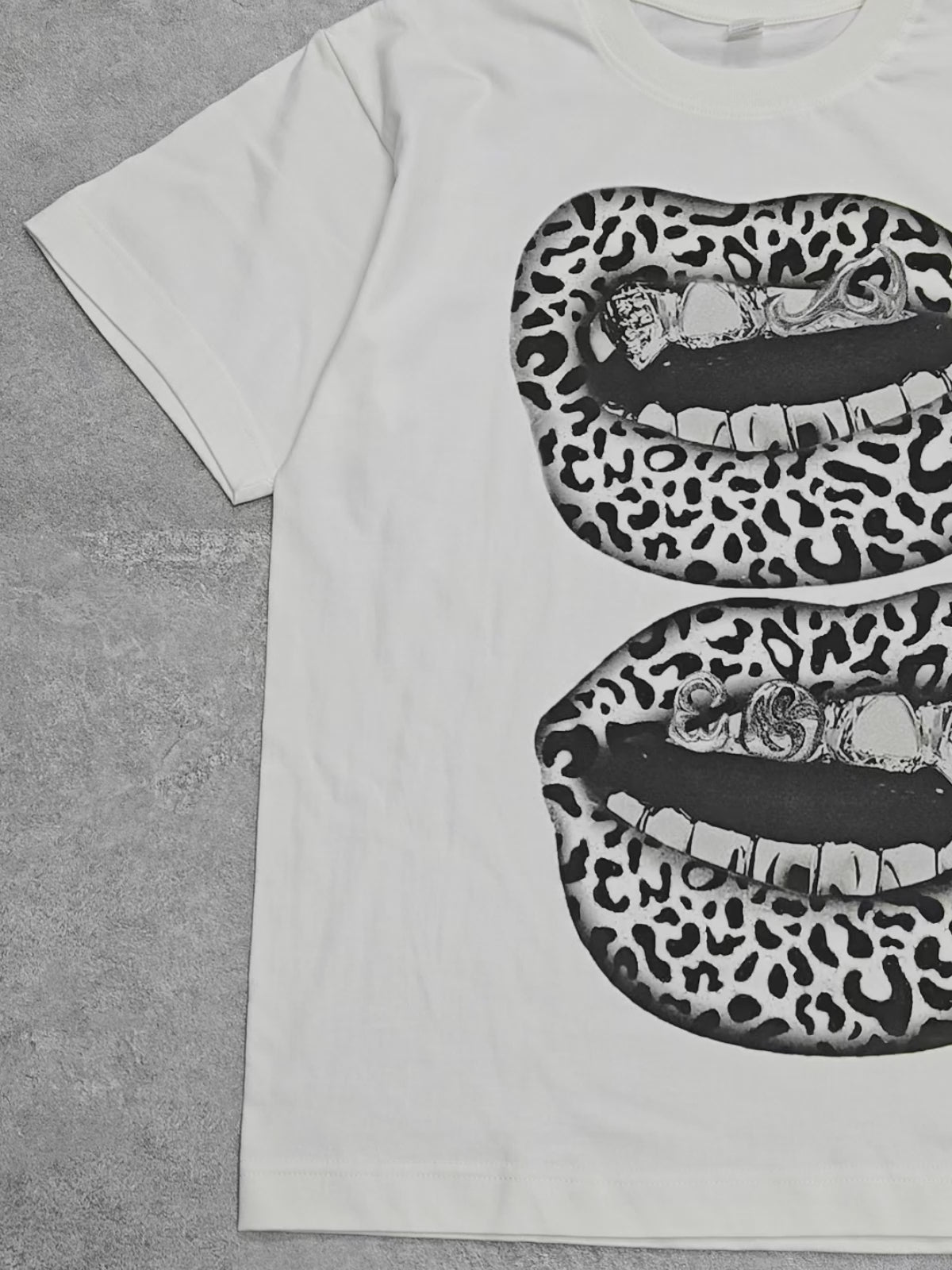 Leopard Print Lips Graphic T-Shirt