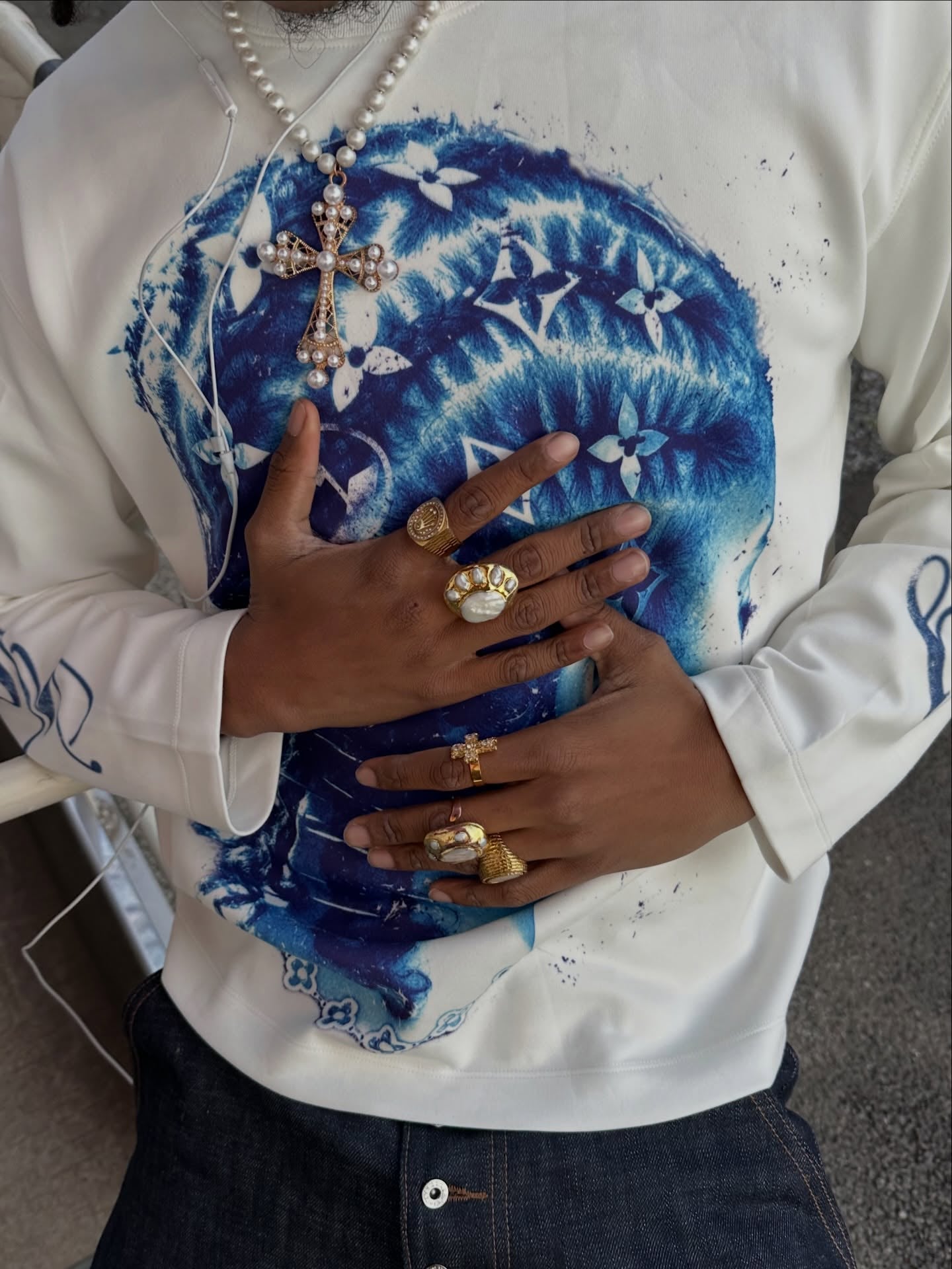 NOISSEY Blue "Monogram Braids" Portrait Cloud Air Cotton Long Sleeve