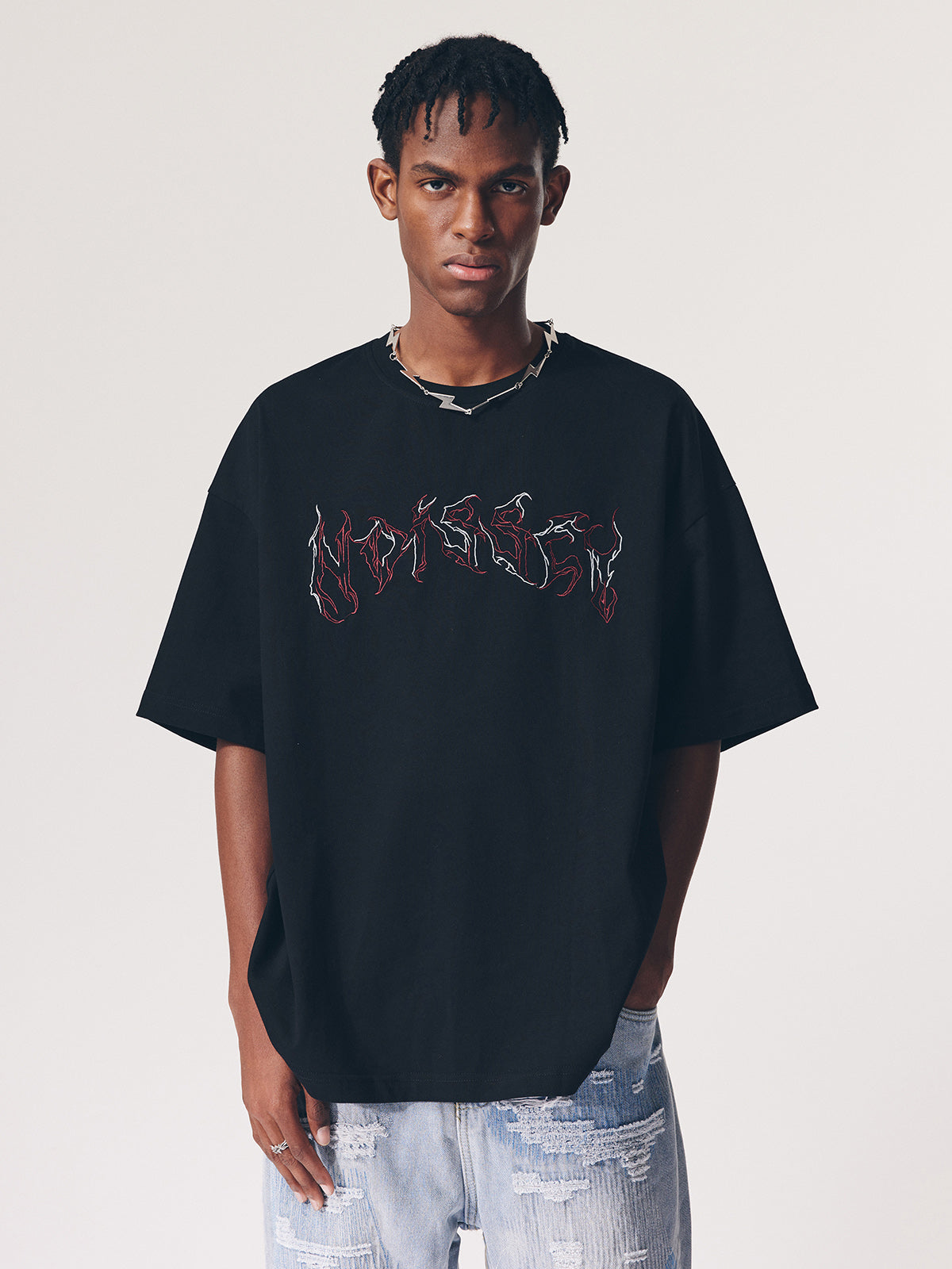 LOGO EMBROIDERED T-SHIRT